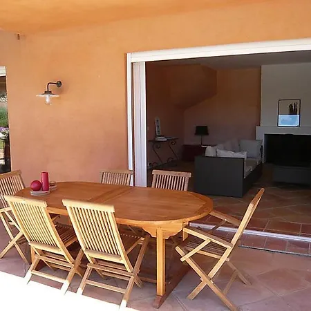 Semesterbostad Pardigon Sleeps 10 Pool Air Con Wifi *