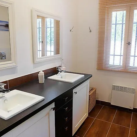 Semesterbostad Pardigon Sleeps 10 Pool Air Con Wifi La Croix-Valmer