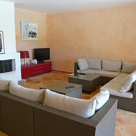 Dom wakacyjny Pardigon Sleeps 10 Pool Air Con Wifi La Croix-Valmer